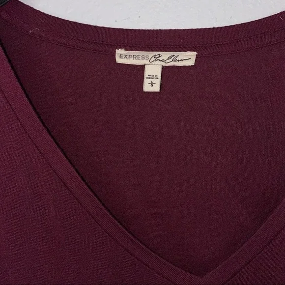 Express One Eleven Maroon 3/4 Sleeve Tunic oversized Blouse - Picture 3 of 4